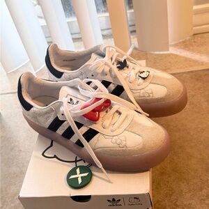 adidas White and Black Hello Kitty Accent Sneakers with Pink Gum Sole